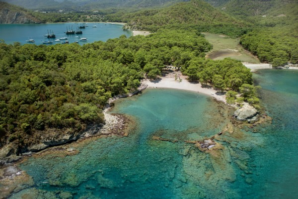 Akdeniz Rüzgarıyla Sanat Yolculuğu! Antalya Kültür Yolu Festivali Başladı